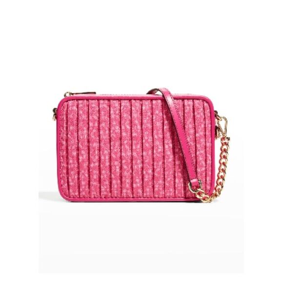 Michael Kors Jet Set Charm Medium Camera Bag in Wild Berry, NWT - Picture 1 of 9